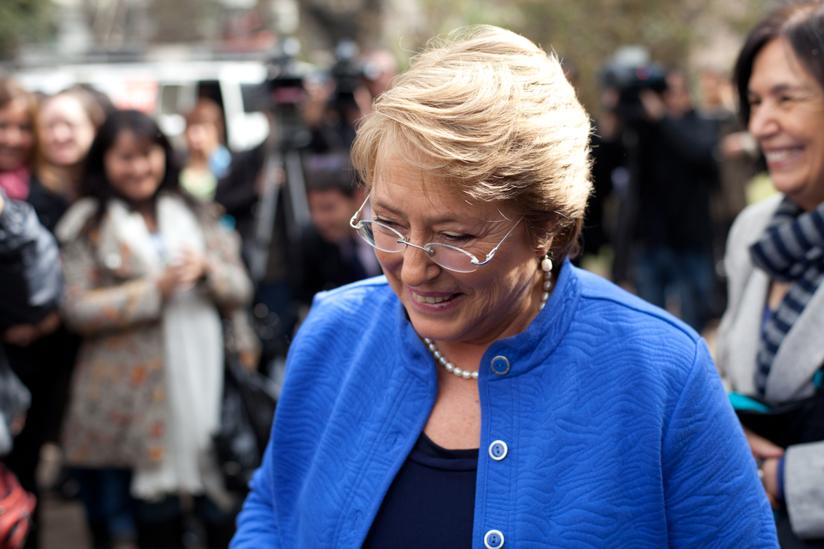 Michelle_Bachelet_visita_Casa_del_Coro_de_la_Universidad_de_Chile_(8702657464)